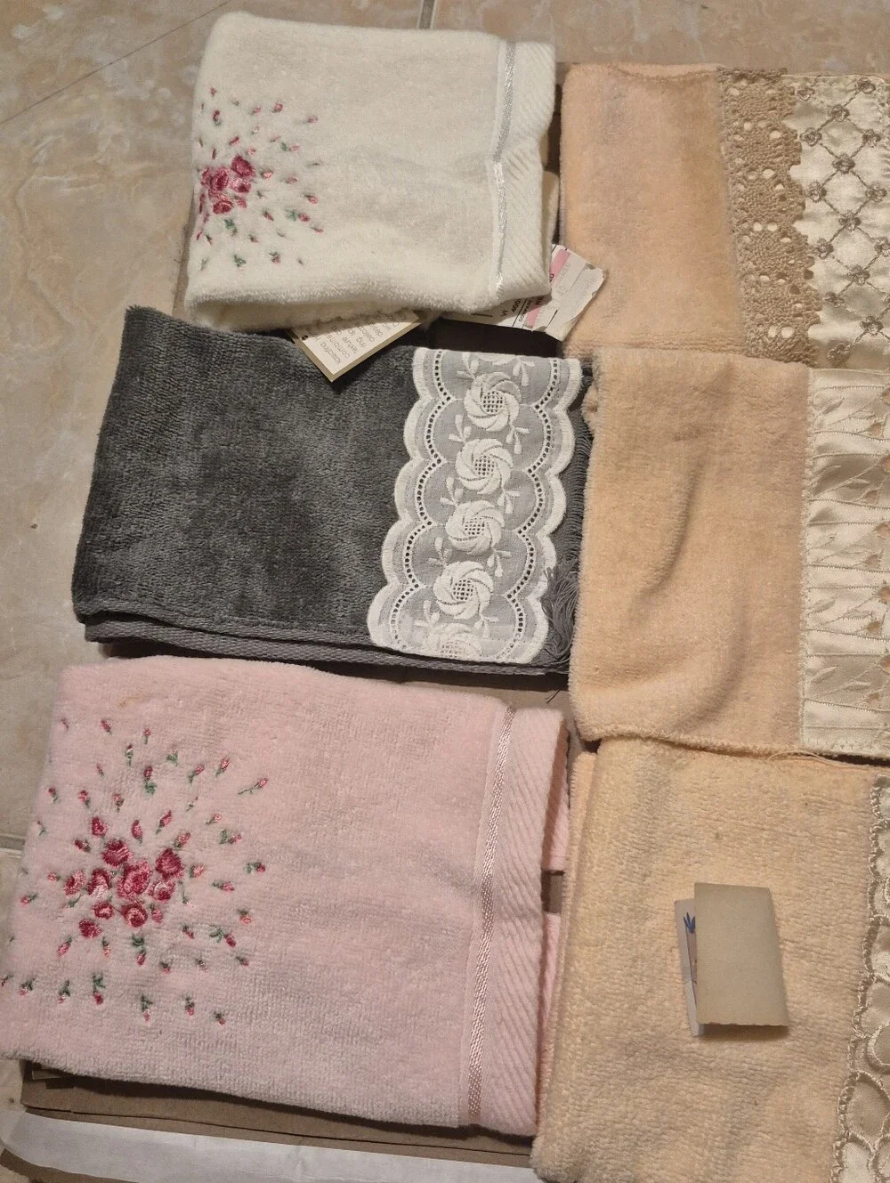 16 Single High Quality Extra Fancy Face Towels New